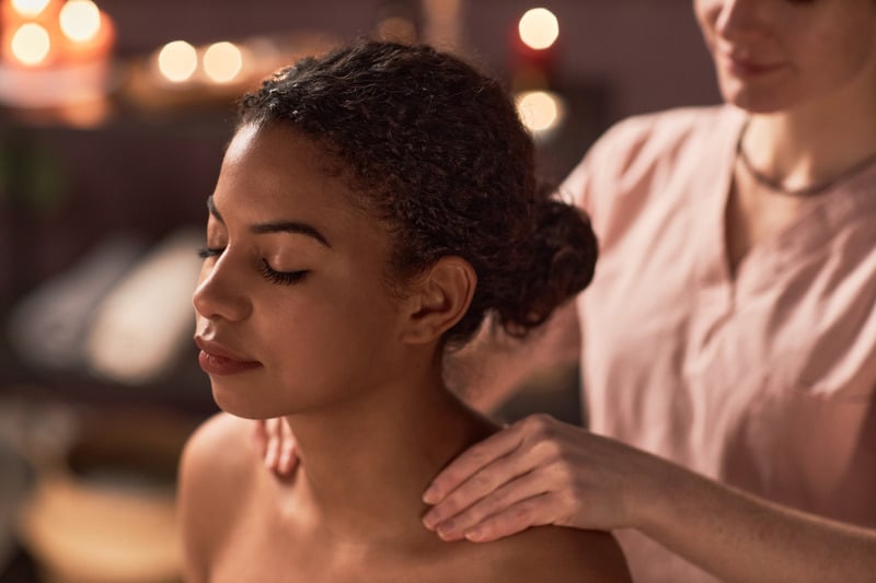 Head & Shoulder Massage